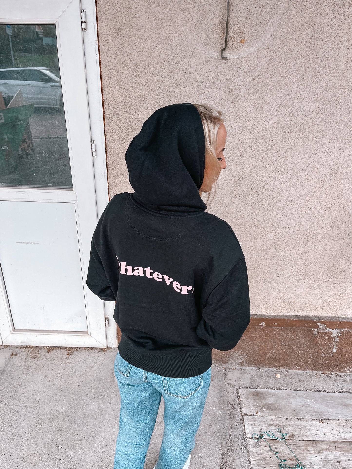 Unisex relaxed Hoodie "whatever."